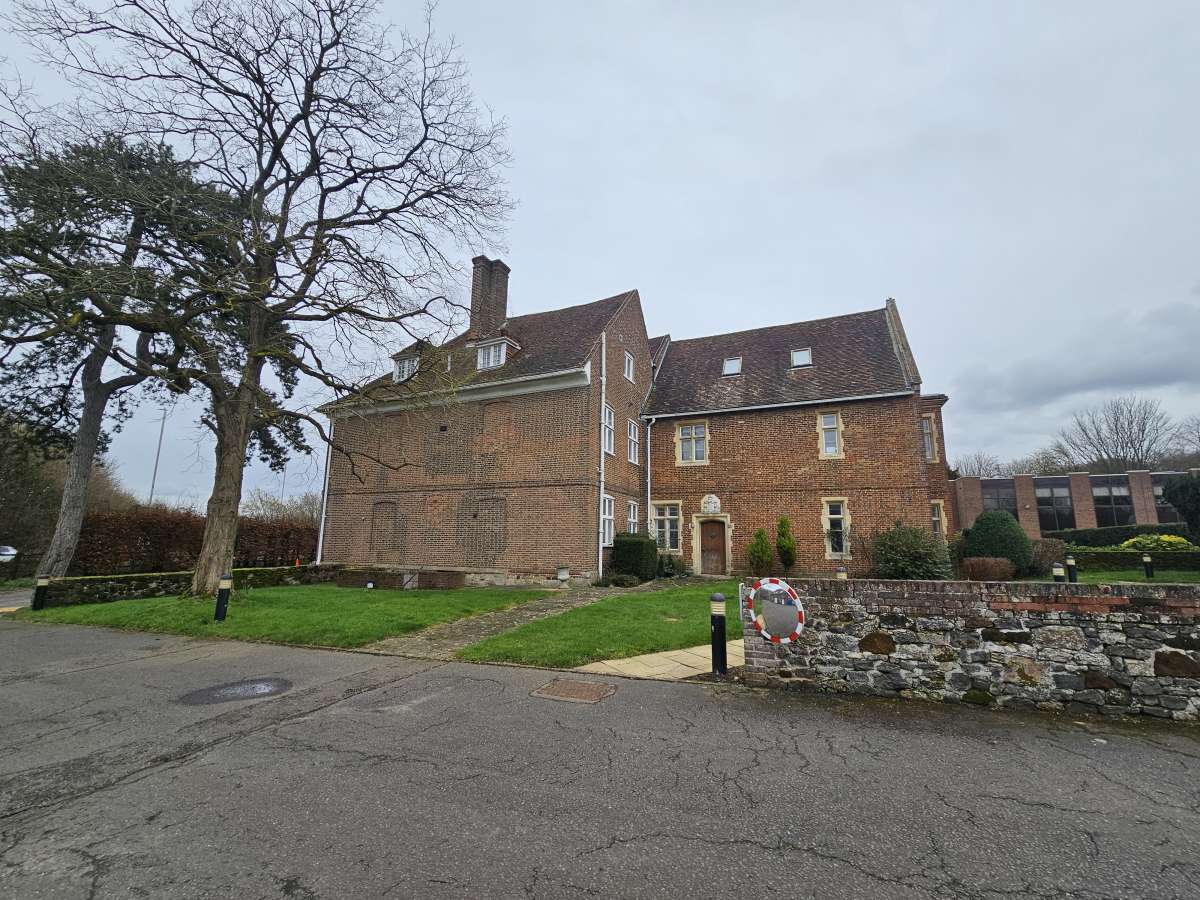 Office in Sevenoaks - photo 3