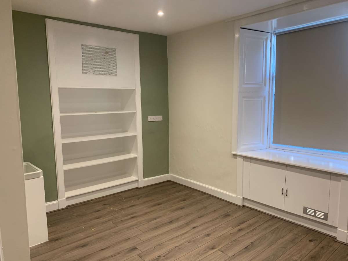 Office in Perth - photo 3