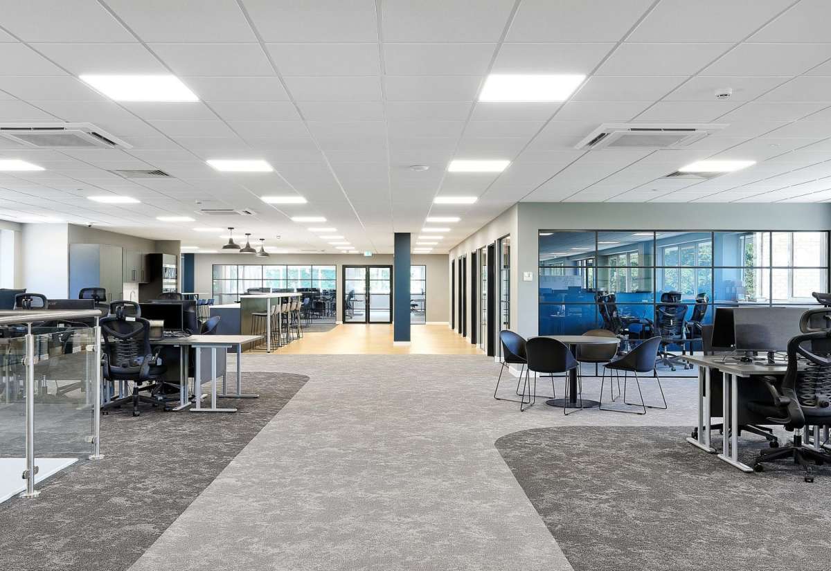 Office in Swansea - photo 4