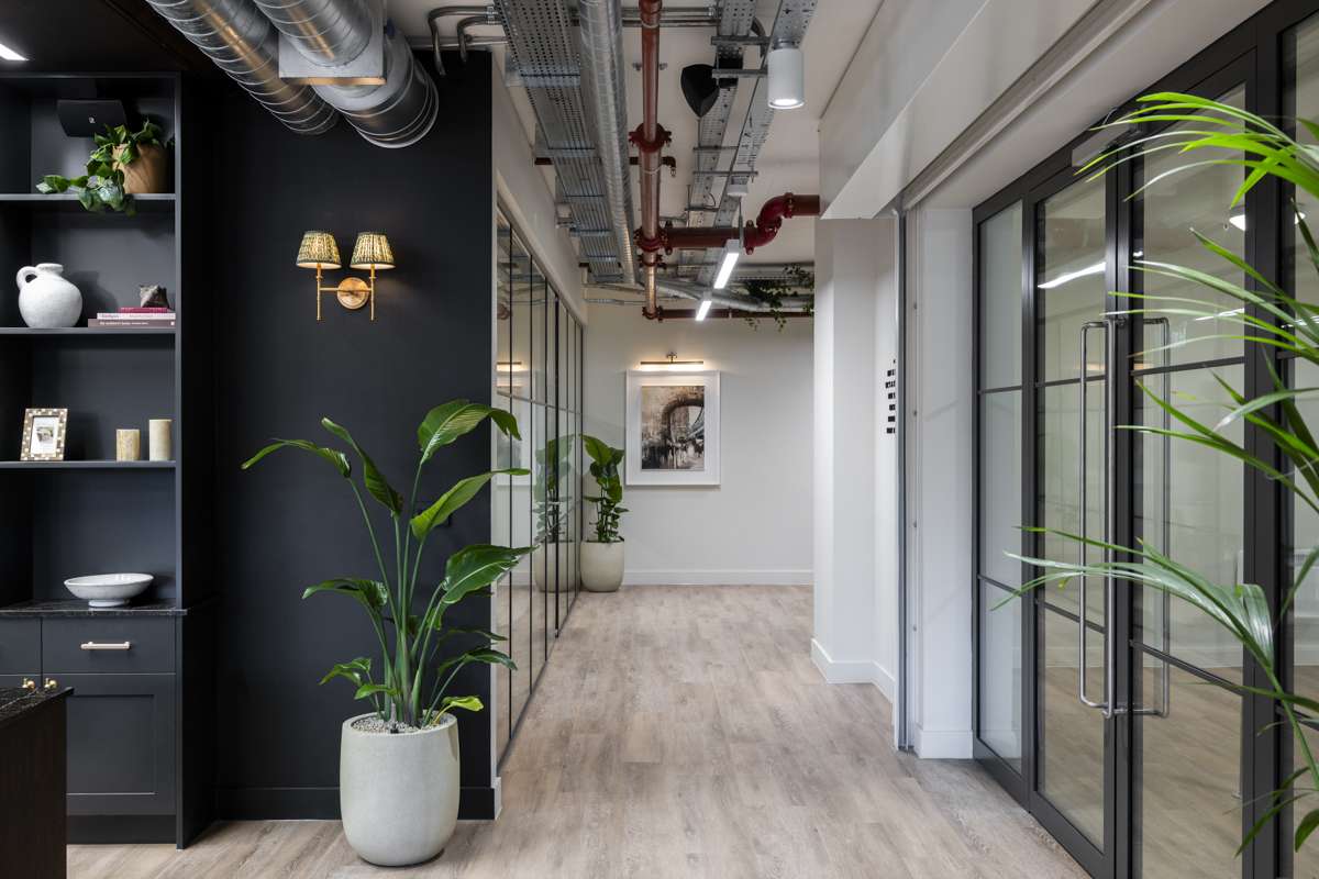 Office in St. Albans - photo 2