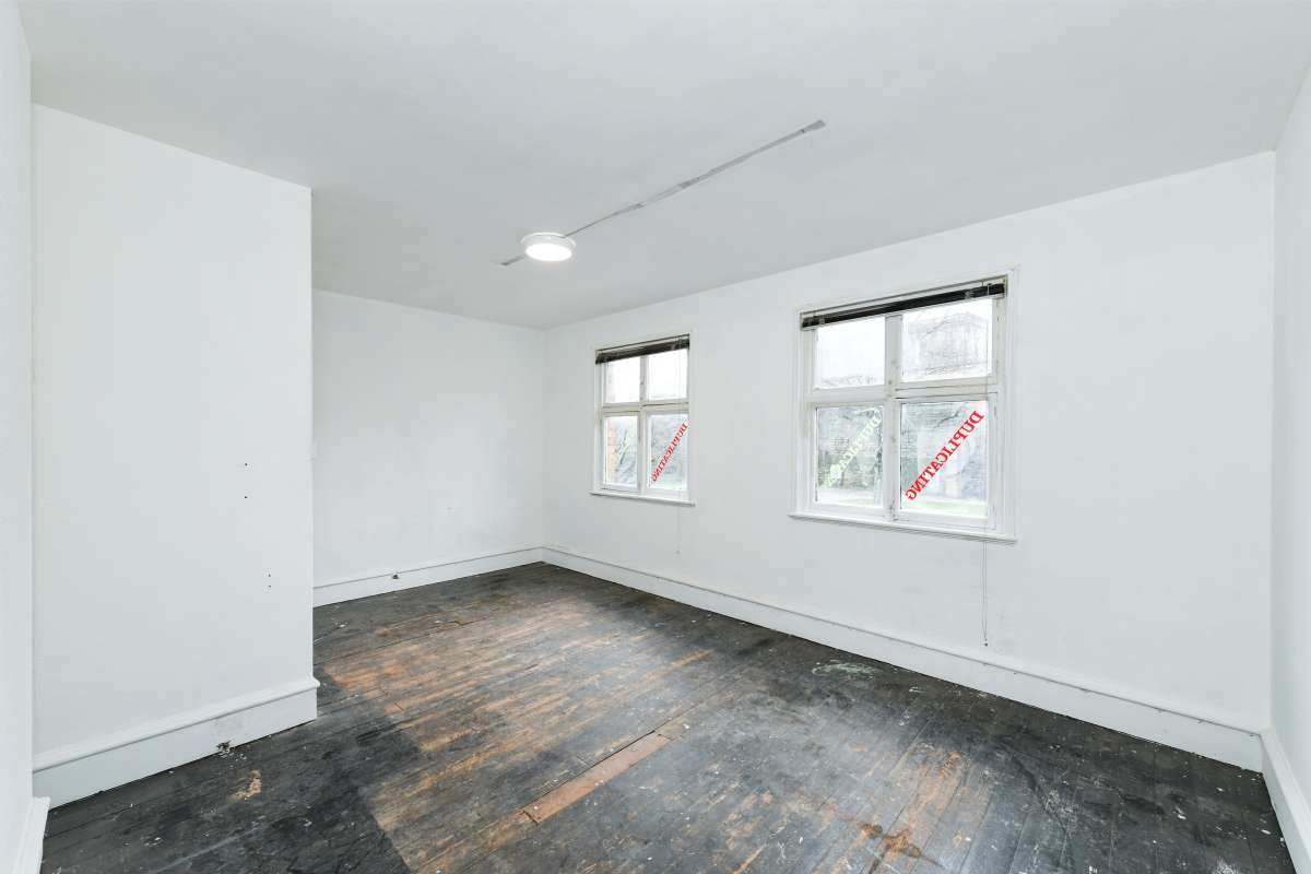 Office in Nottingham - photo 2