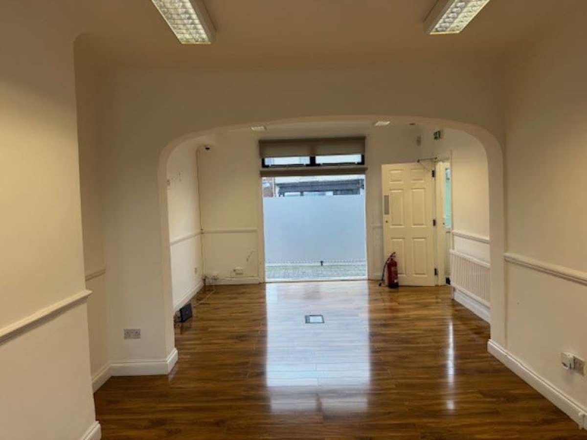 Office in Northampton - photo 4