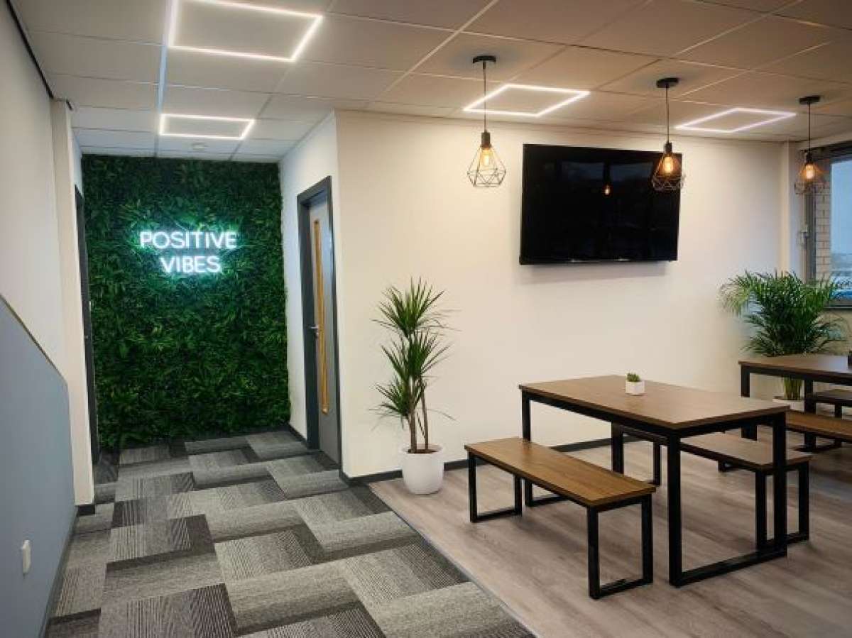 Office in Bradford - photo 3