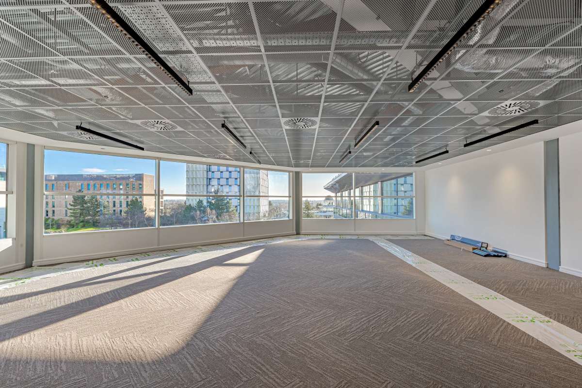 Office in Milton Keynes - photo 3
