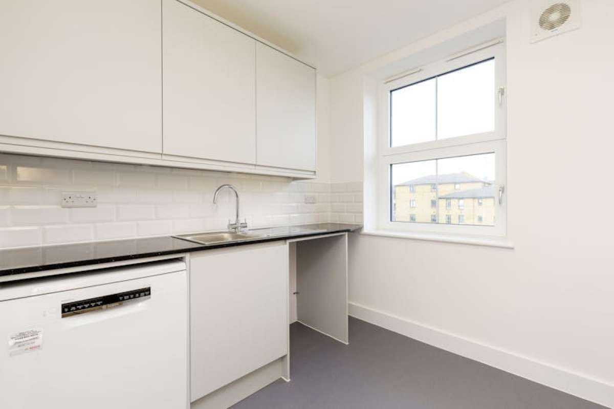 Office in London - photo 4