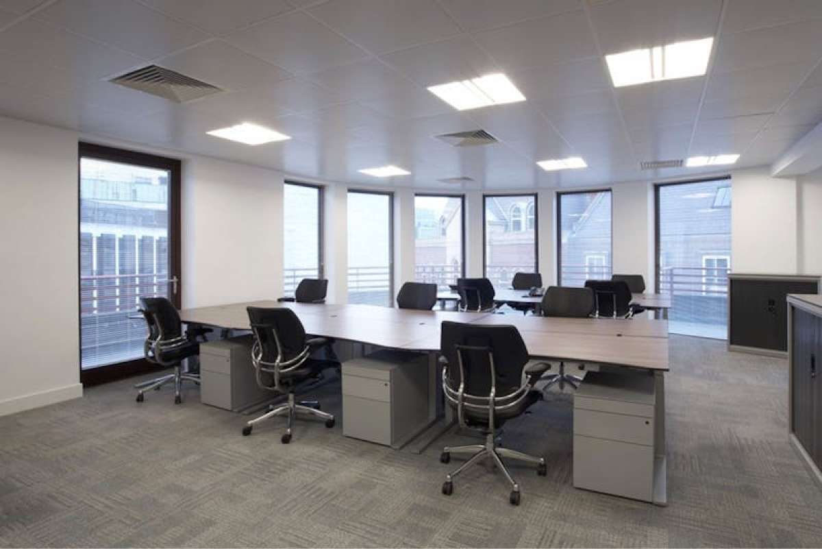 Office in London - photo 3