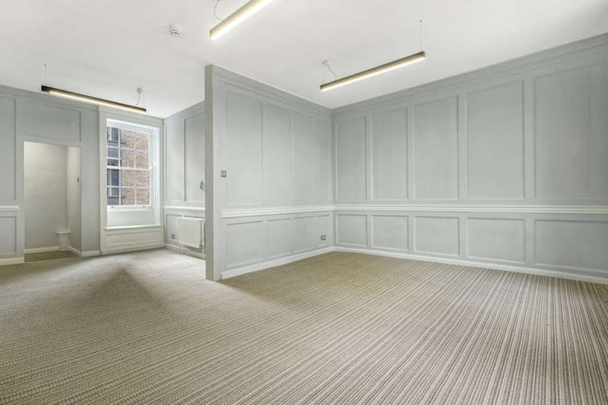 Office in London - photo 2