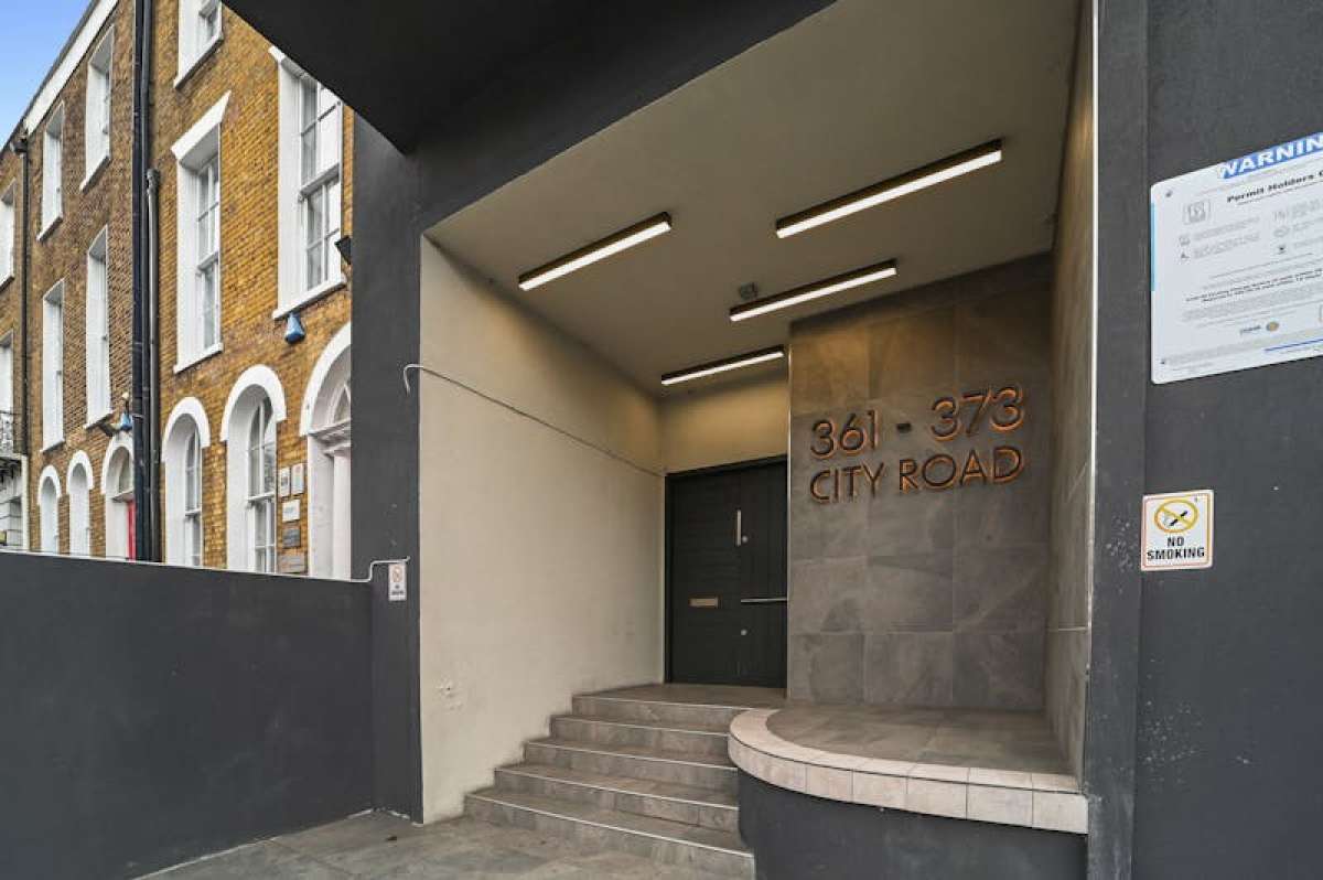 Office in London - photo 4