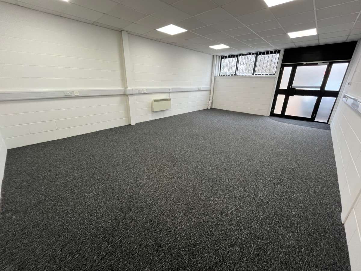 Office in Colchester - photo 2