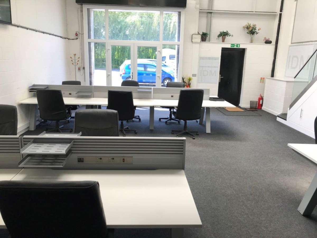 Office in Colchester - photo 3