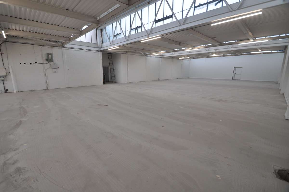 Office in Wigston - photo 2