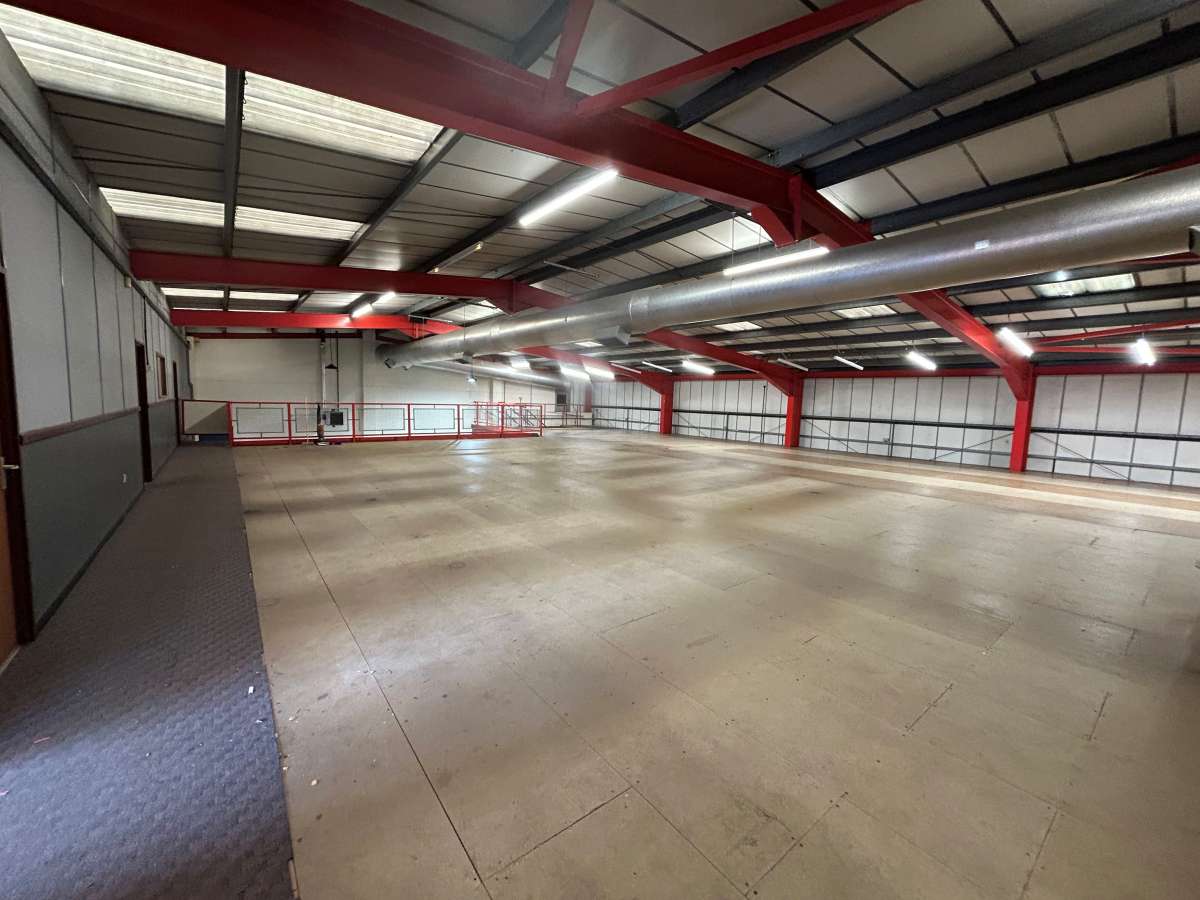 Industrial Unit in Aylestone - photo 3