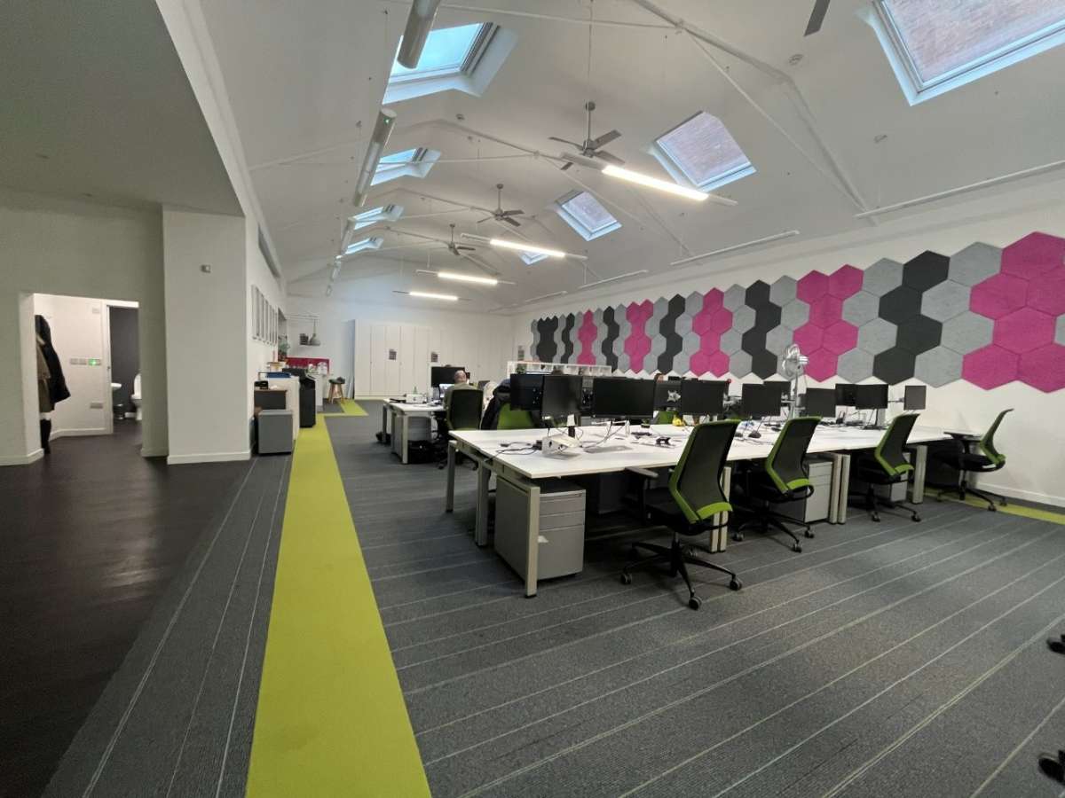 Office in Ipswich - photo 3