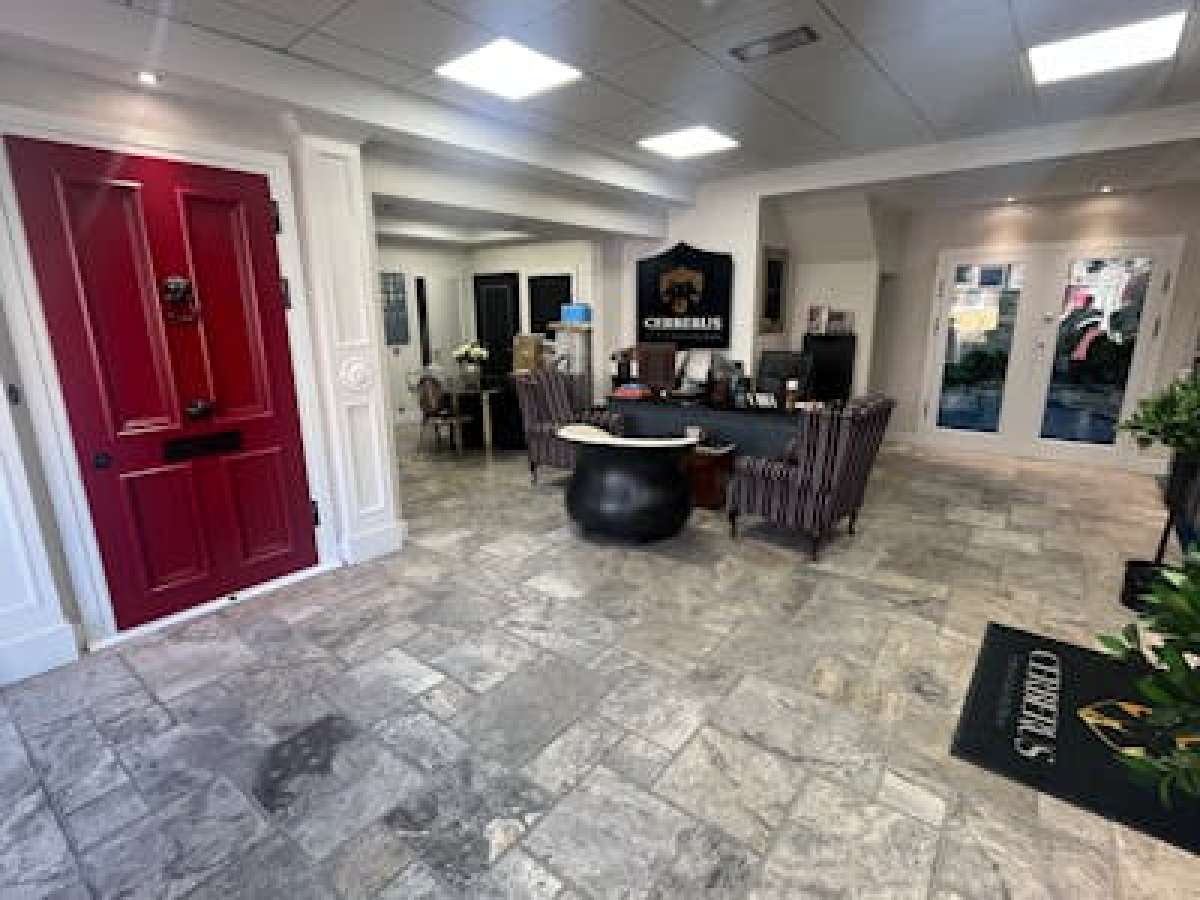 Office in Lee - photo 3