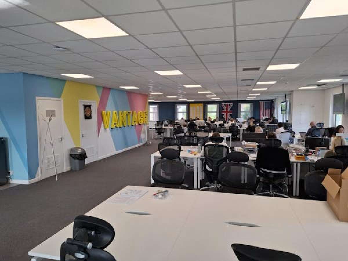 Office in Stafford - photo 3