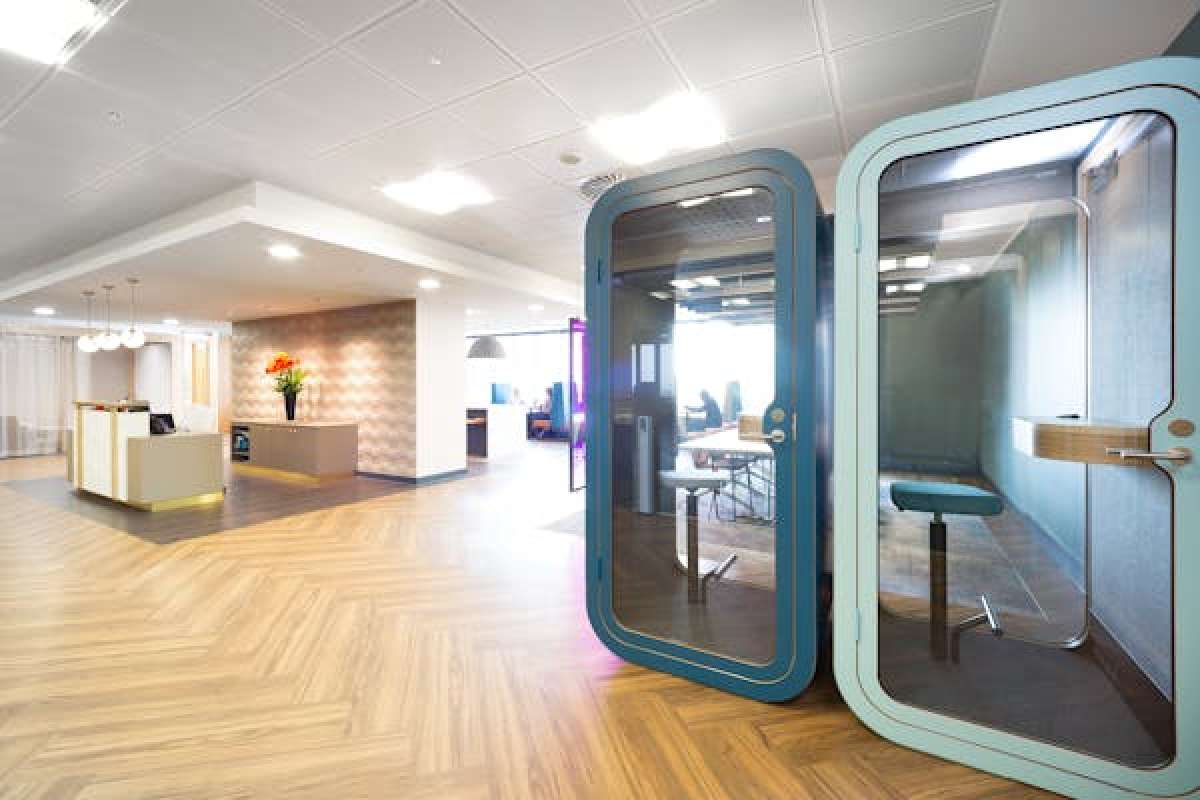 Office in London - photo 2