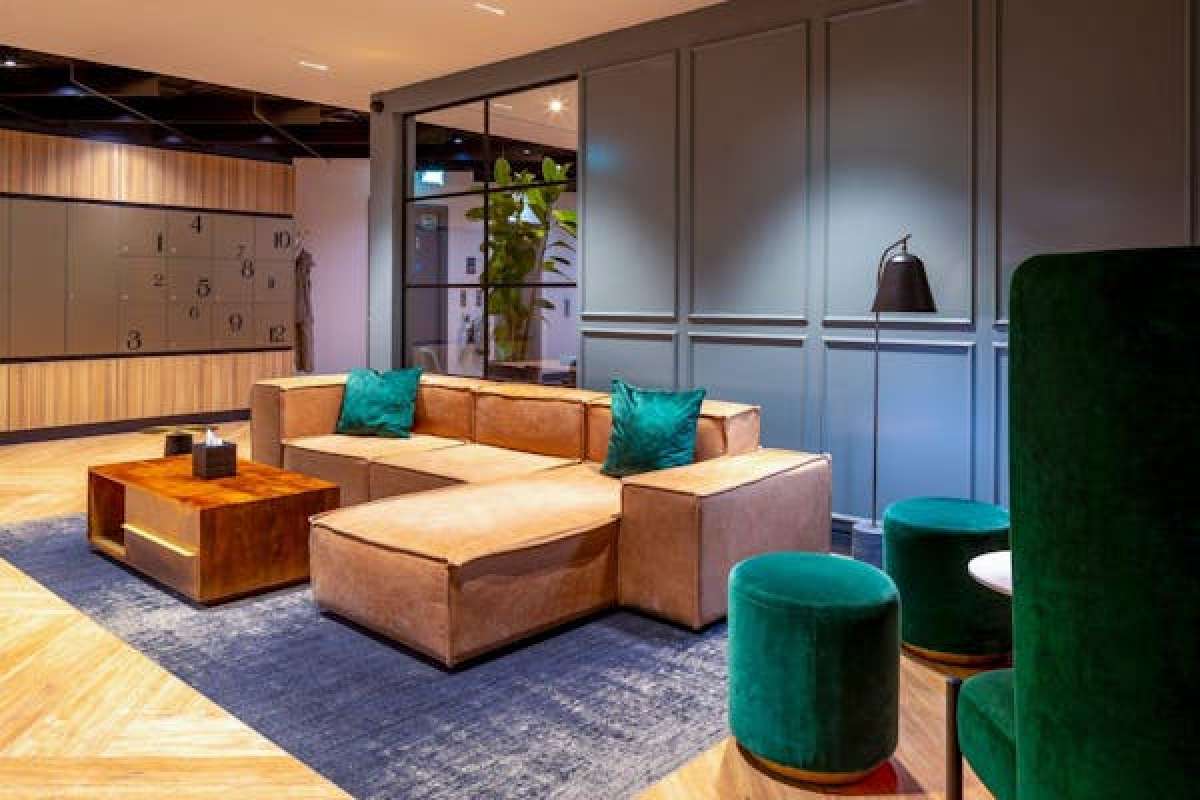 Office in London - photo 4