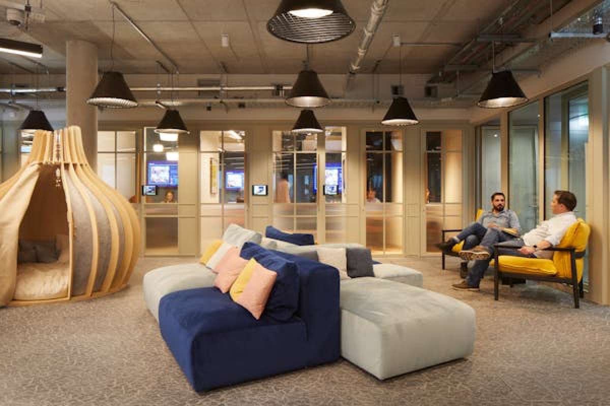 Office in London - photo 2