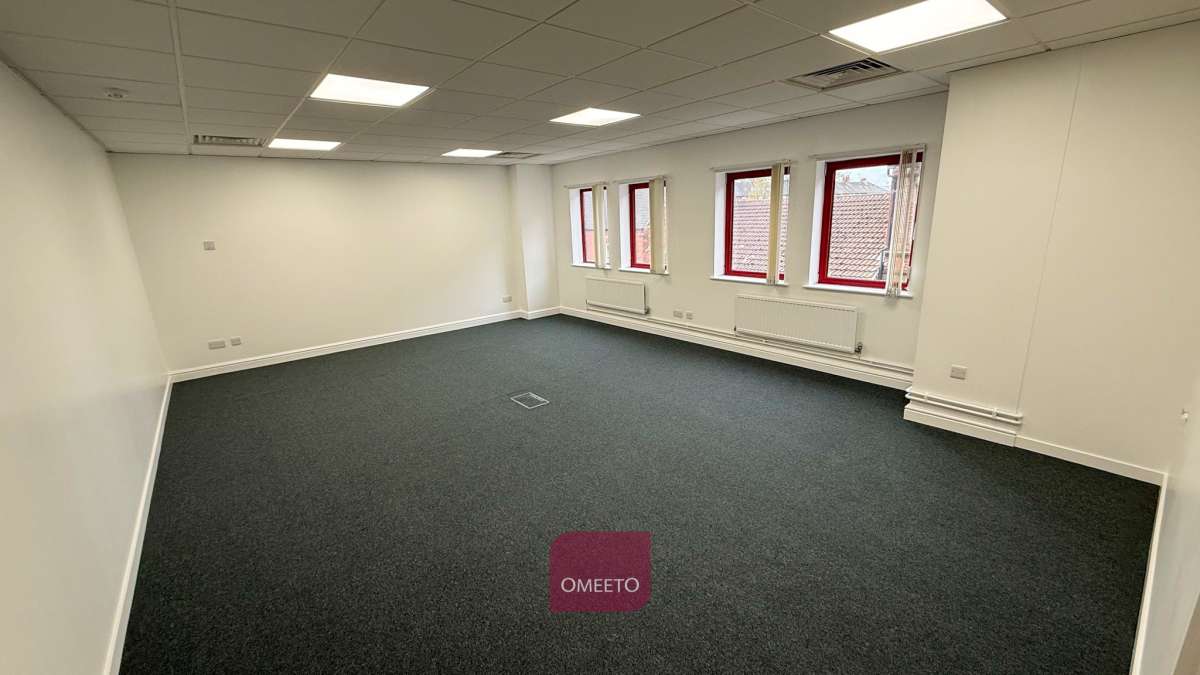 Office in Derby - photo 4