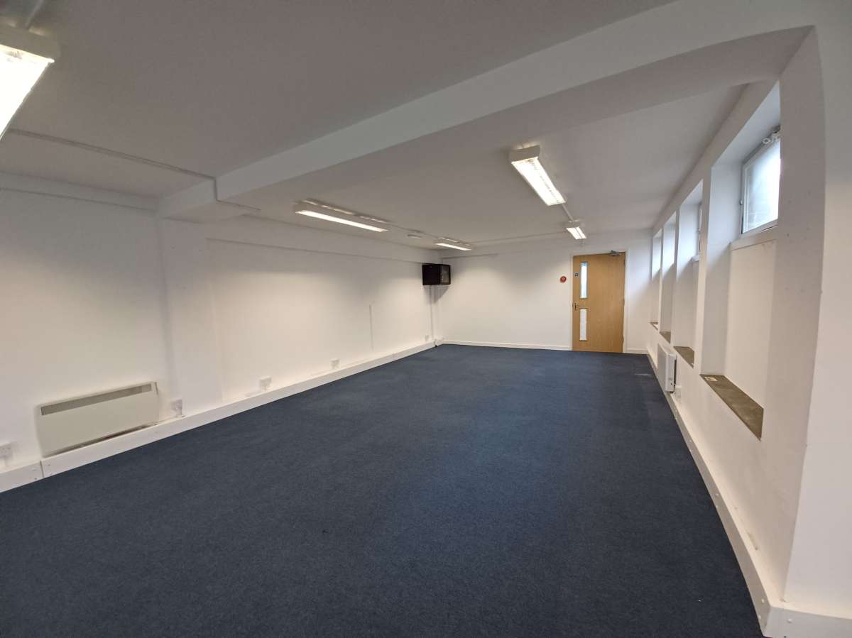 Office in Plymouth - photo 4