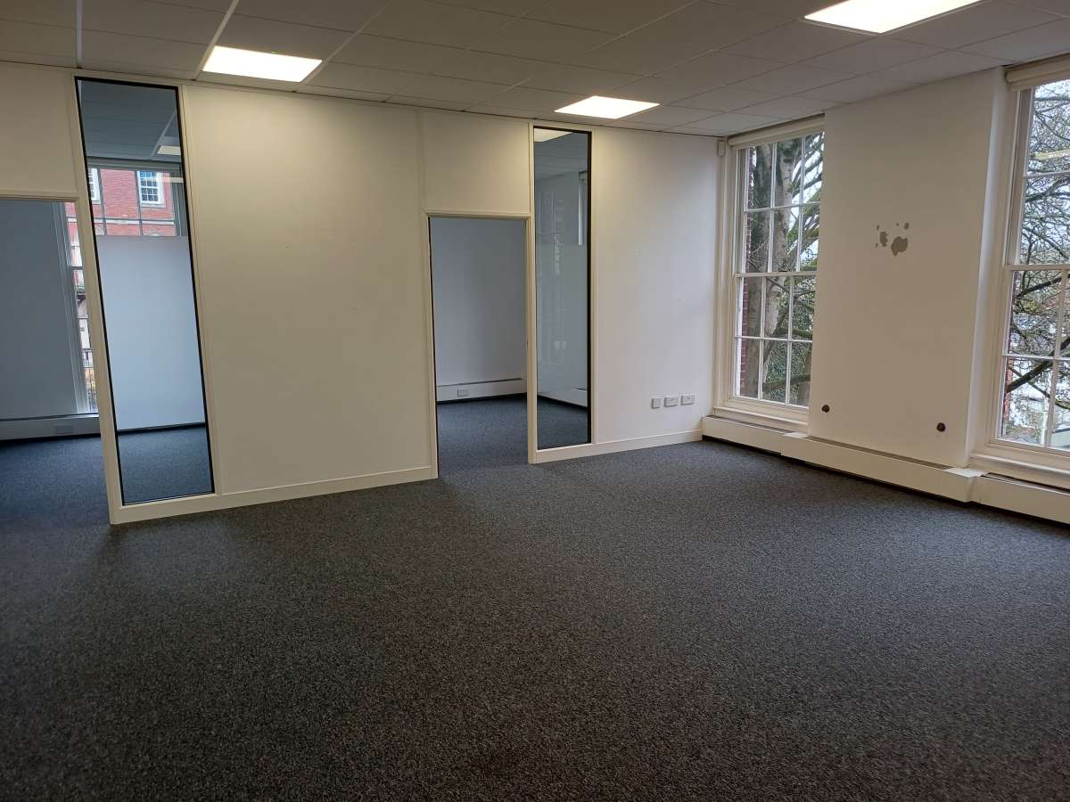 Office in Exeter - photo 4