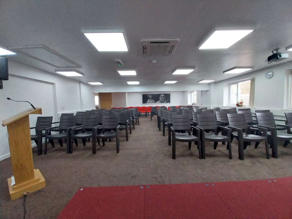 Office in Burley - photo 4