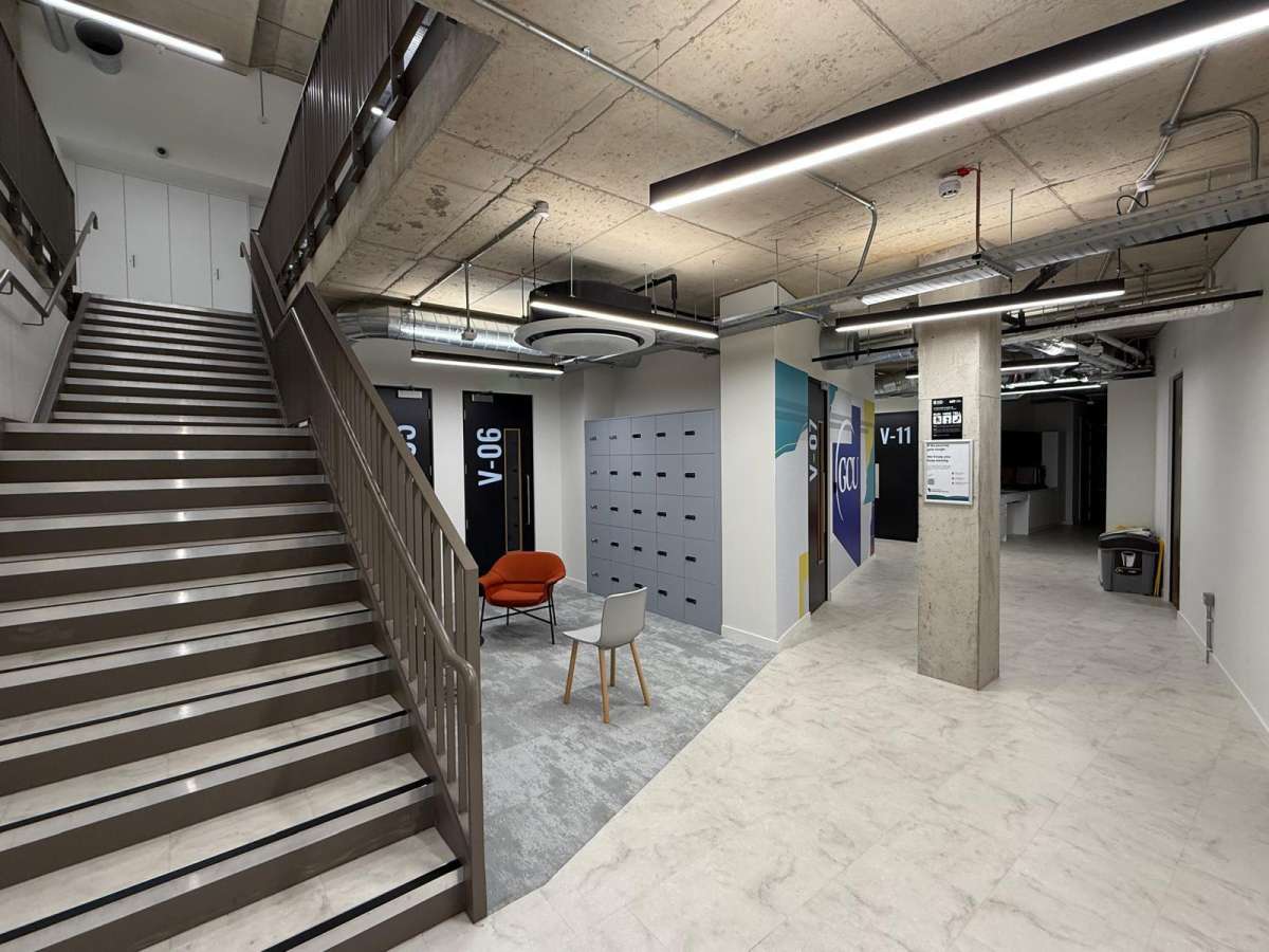 Office in London - photo 3