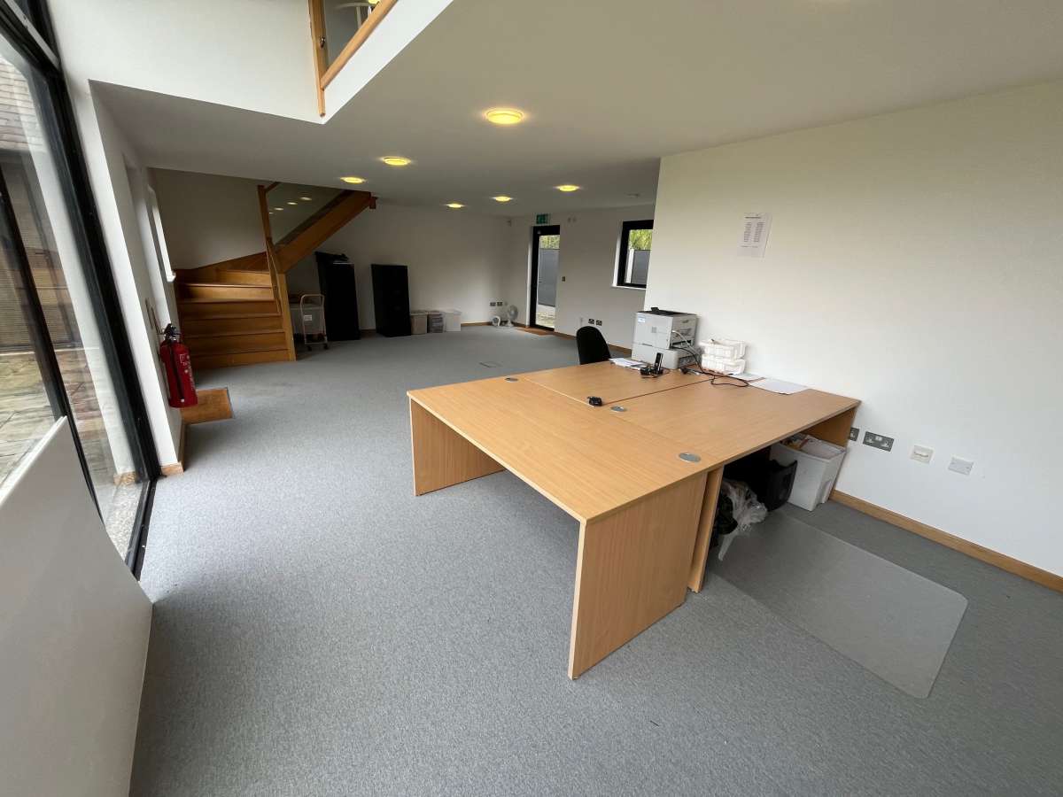Office in Colchester - photo 2