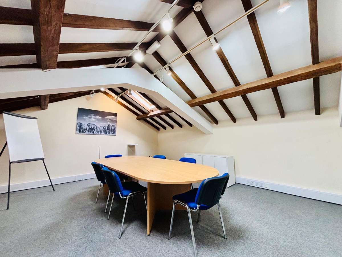 Office in Appletree Road