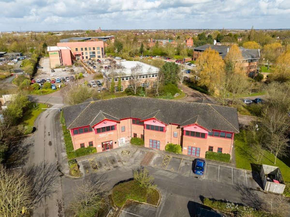 Office in Crewe - photo 2