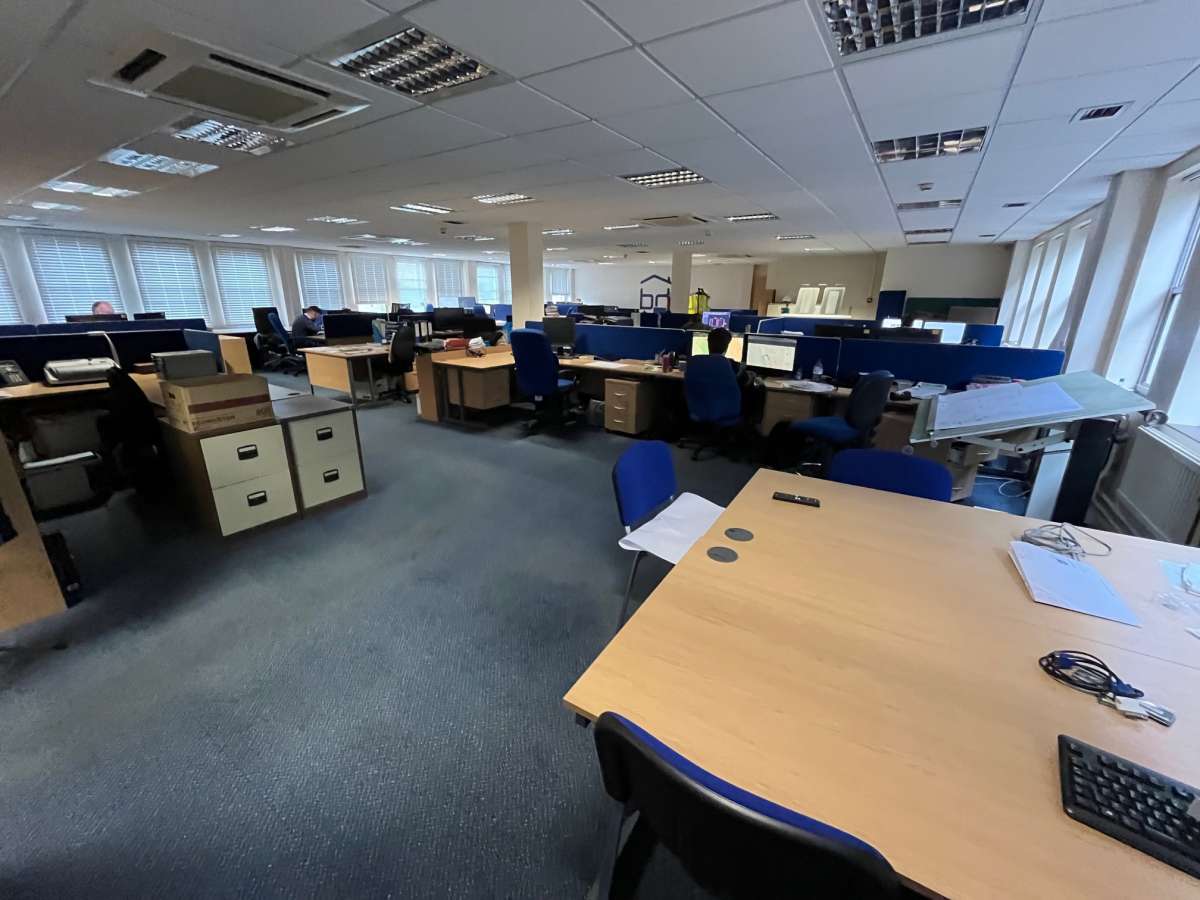 Office in Colchester - photo 2