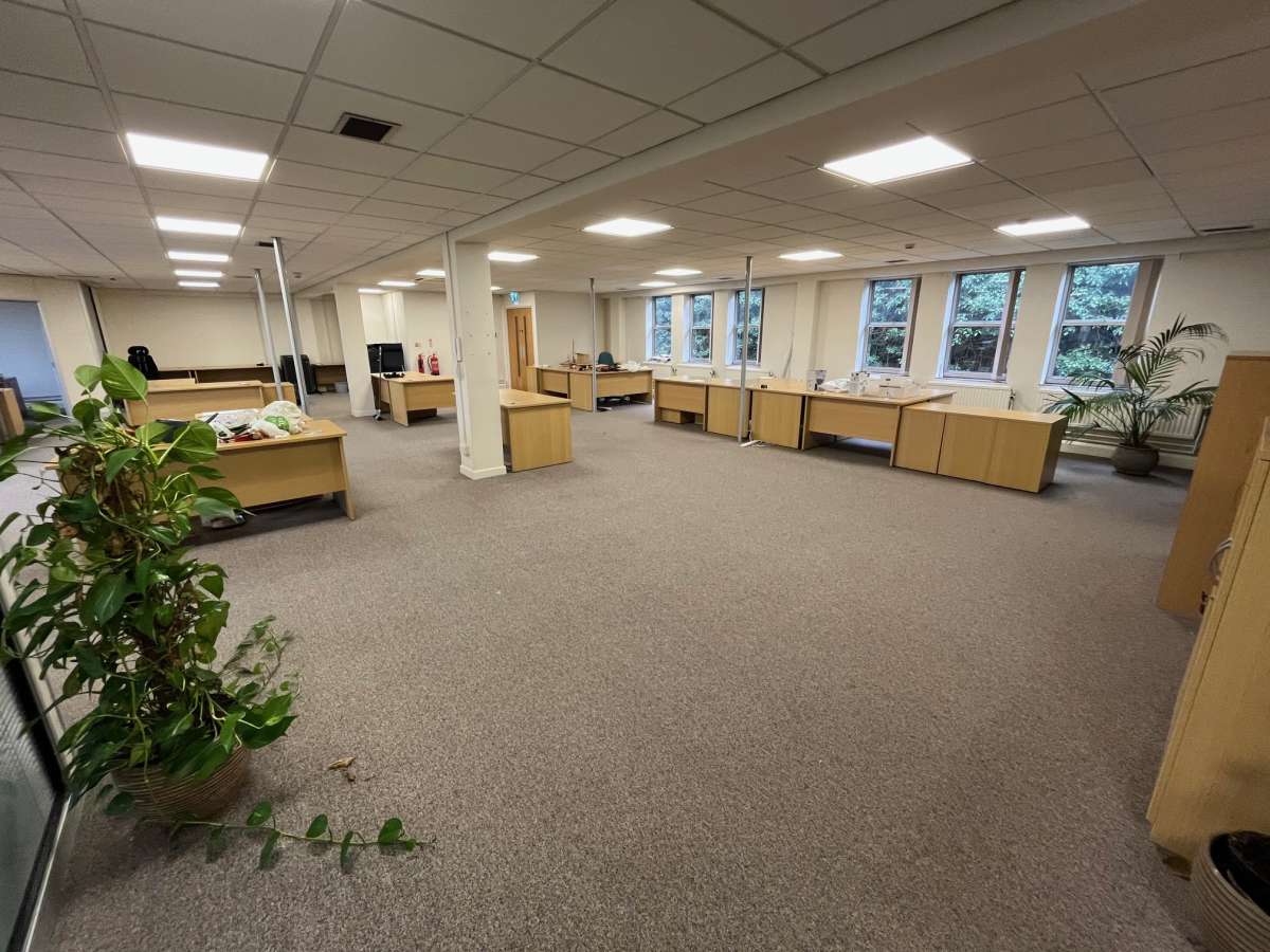 Office in Colchester - photo 3