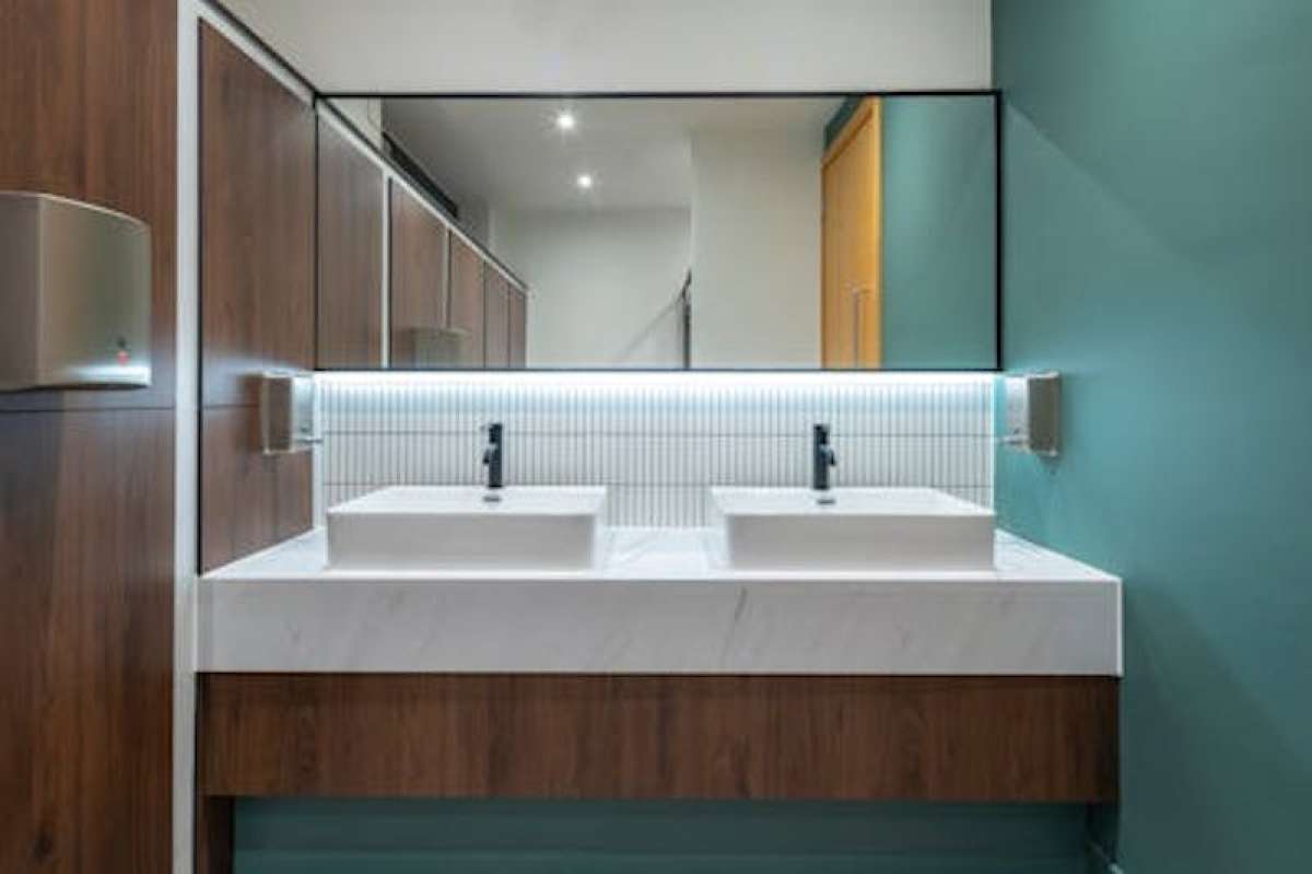 Office in Guildford - photo 4