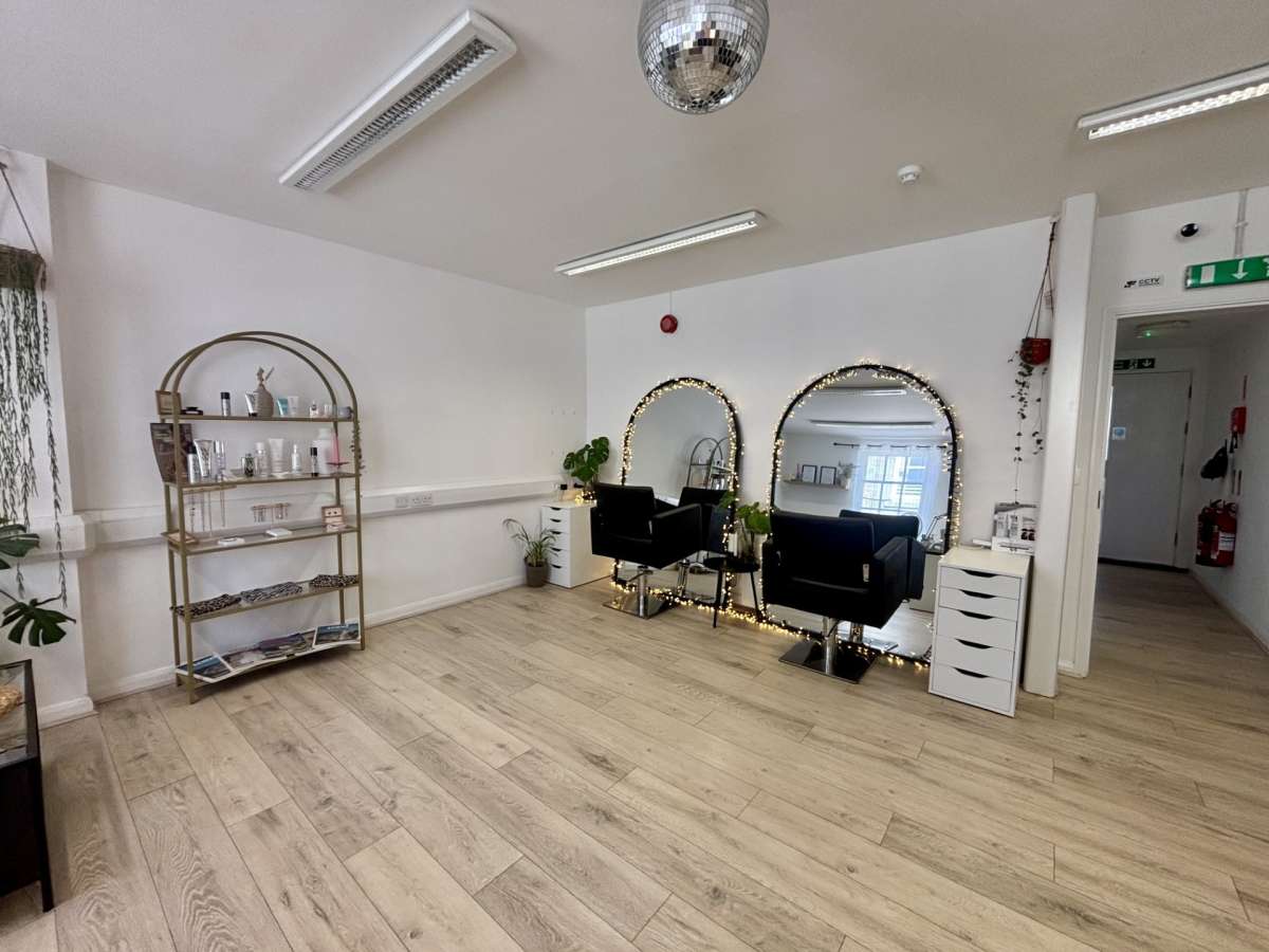 Office in Penzance - photo 4