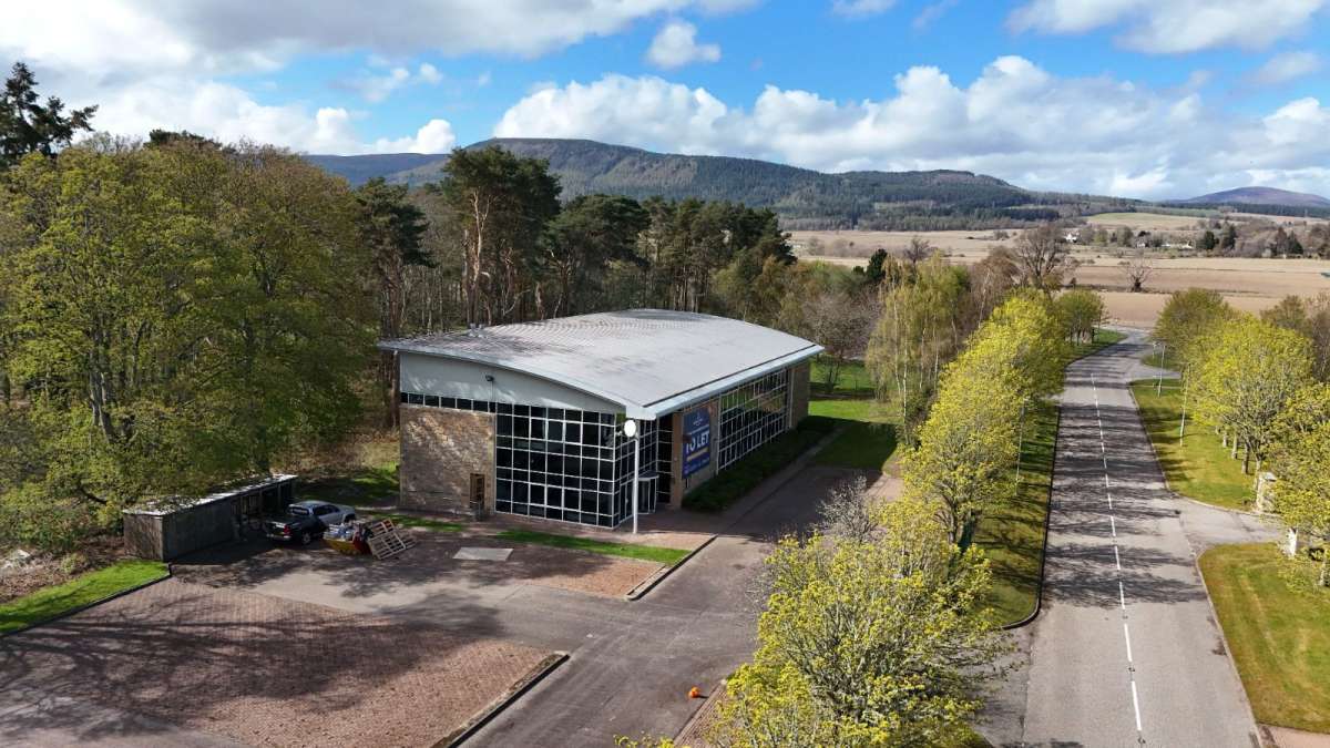 Office in Inverness - photo 4