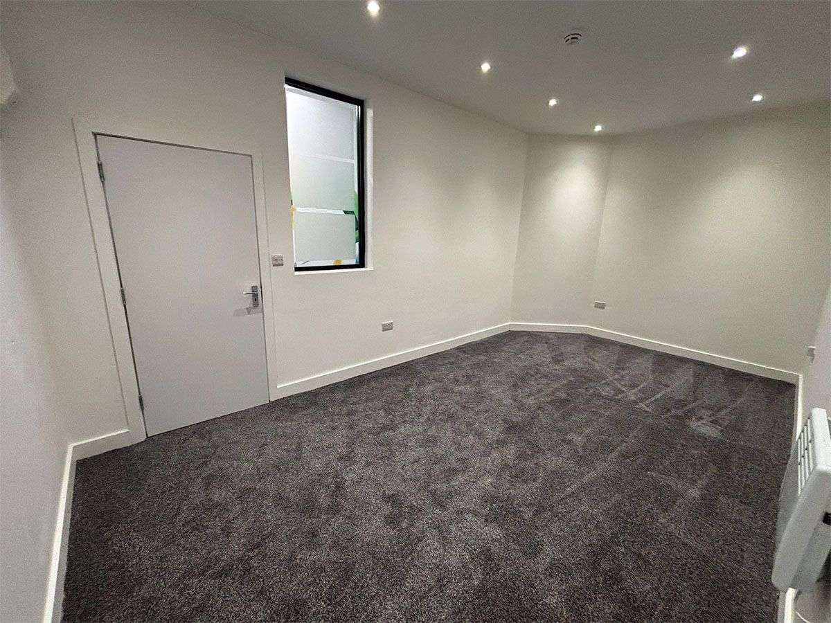 Office in Liverpool - photo 3