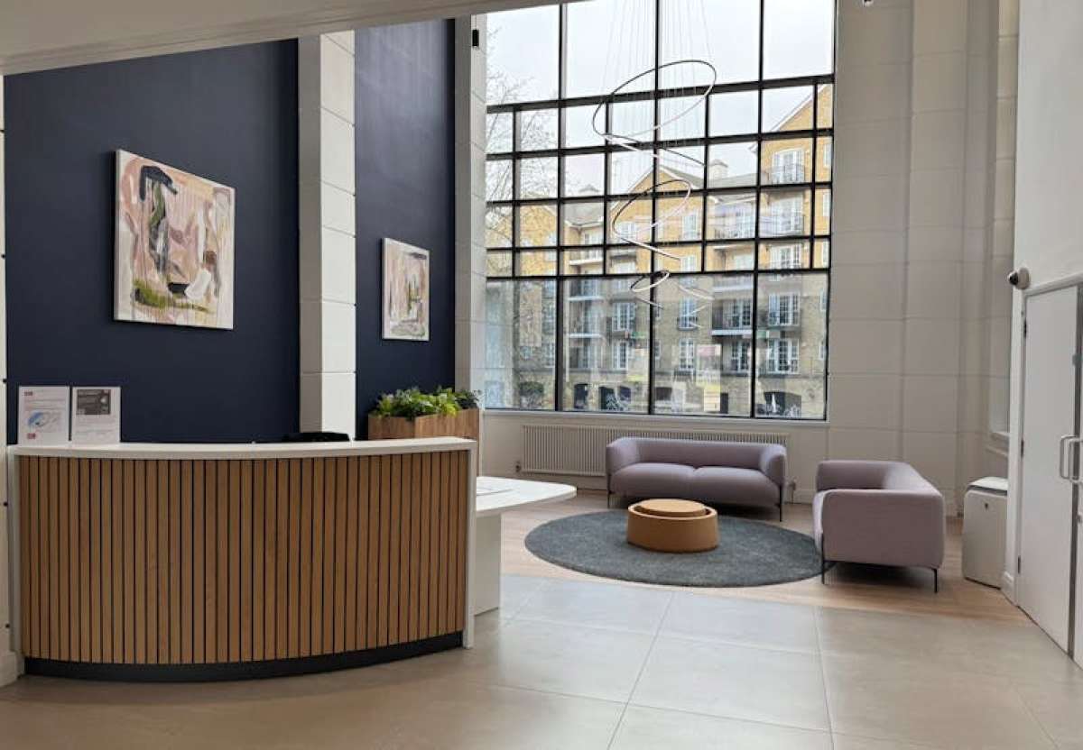 Office in Reading - photo 3