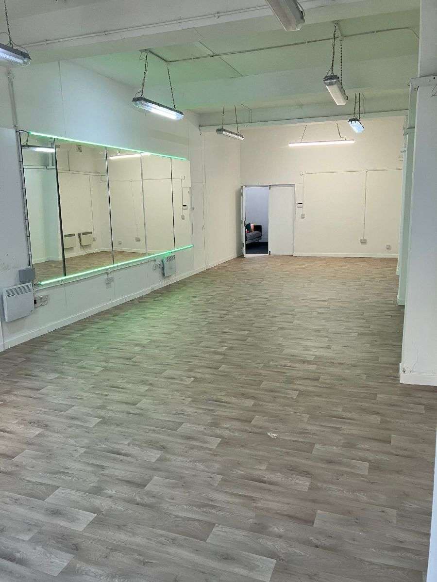 Office in Liverpool - photo 4
