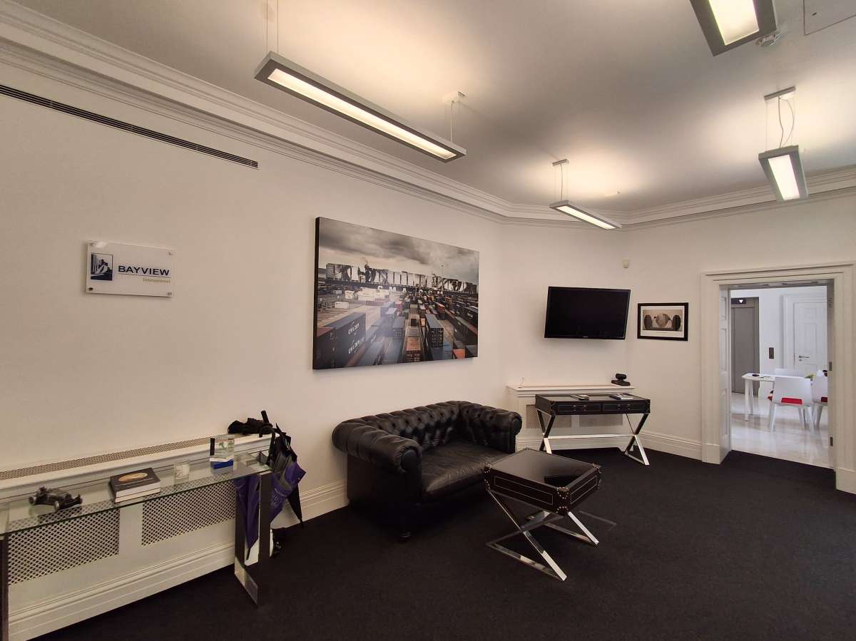 Office in London - photo 3