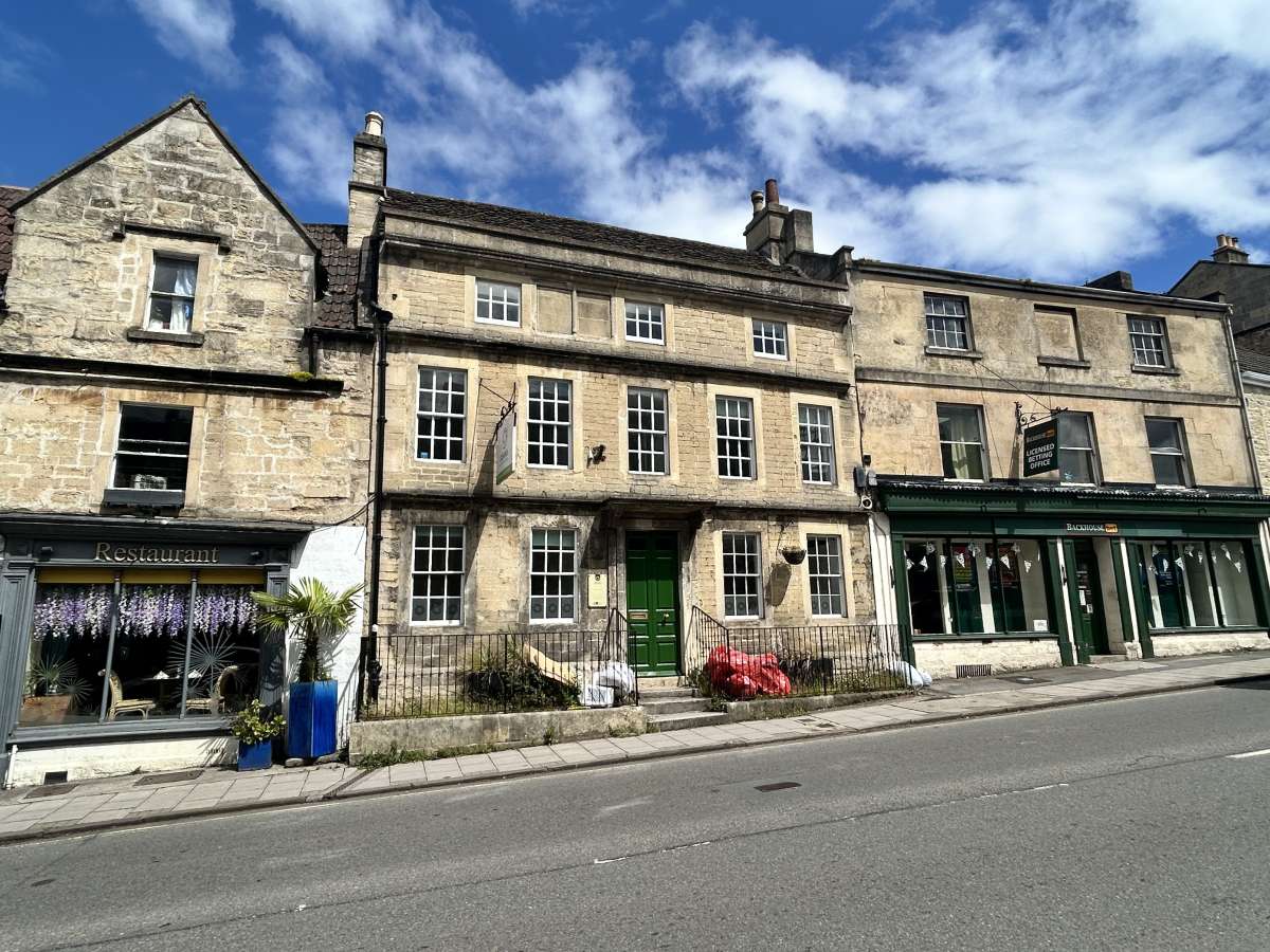 Office in Bradford On Avon - photo 2