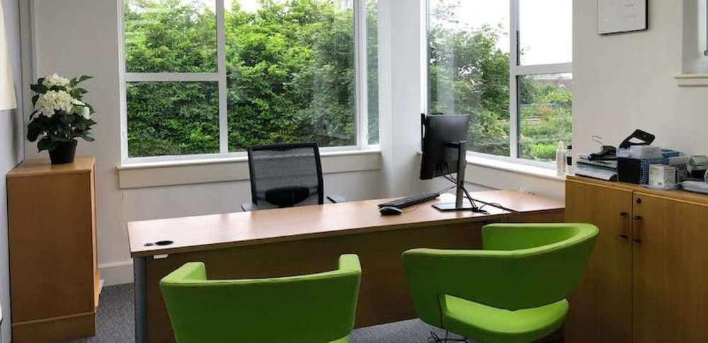 Office in Slough - photo 3