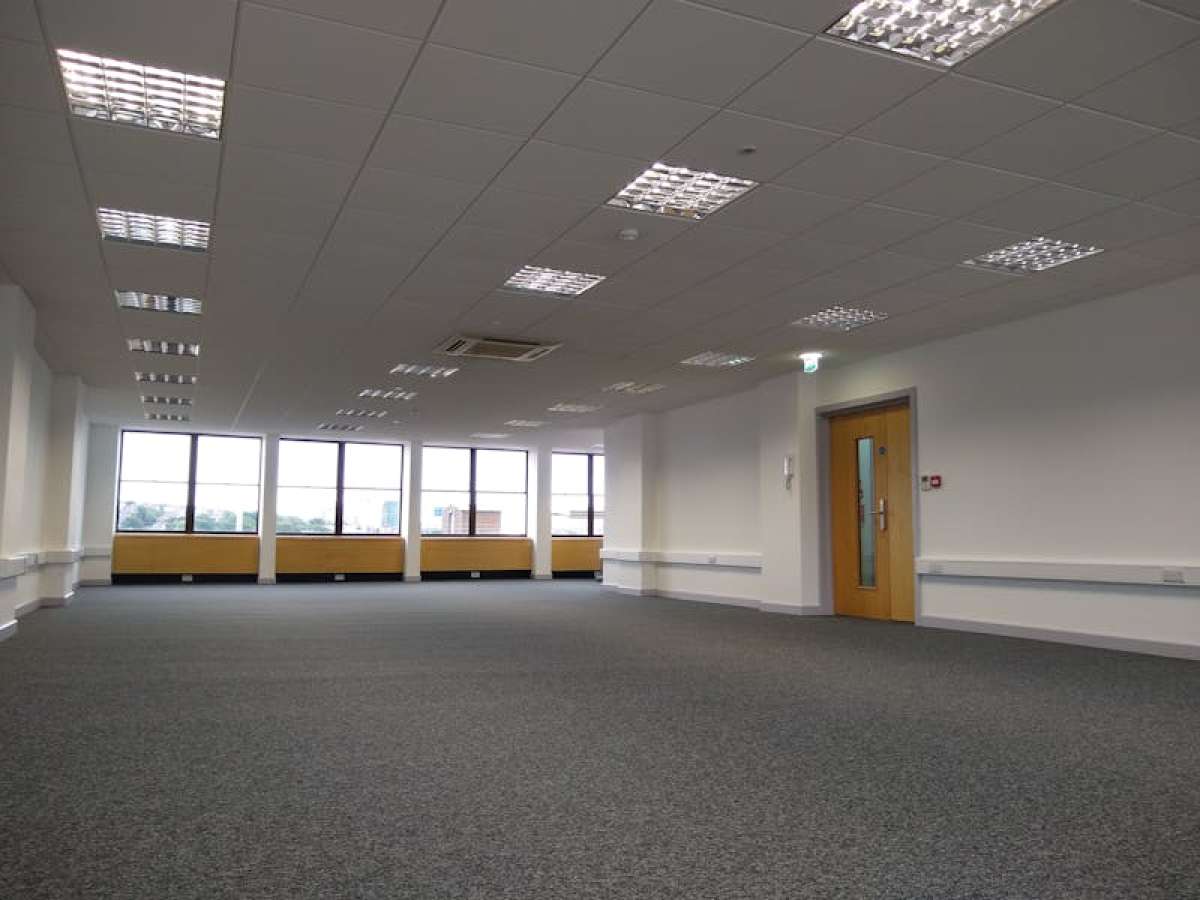 Office in Brighton - photo 4