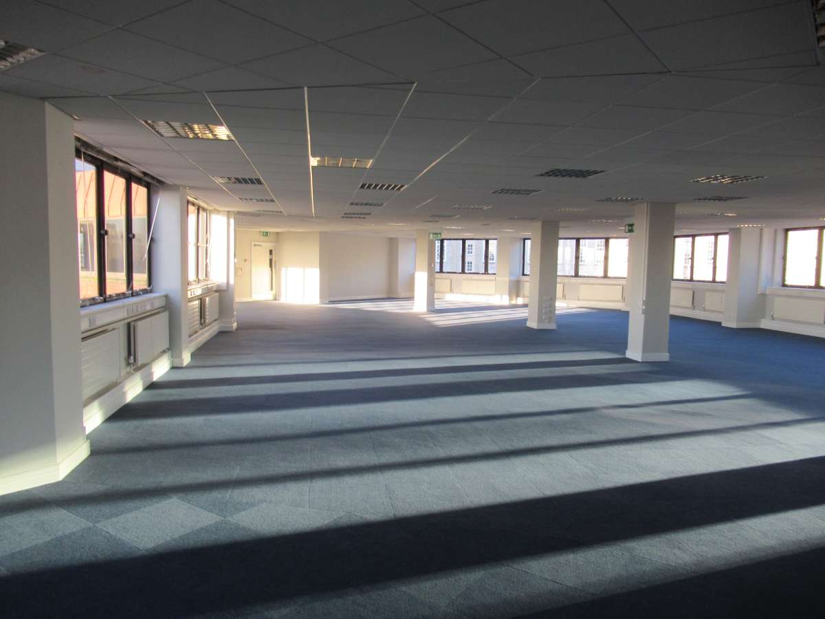 Office in Plymouth - photo 3