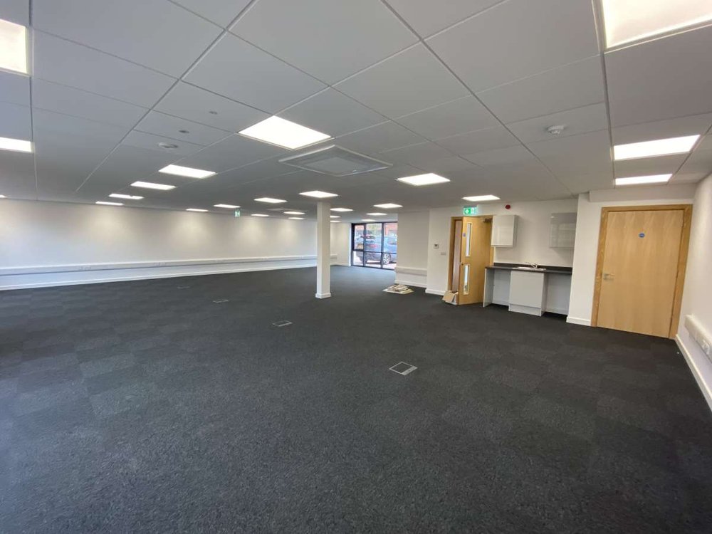 Office in Romsey - photo 2