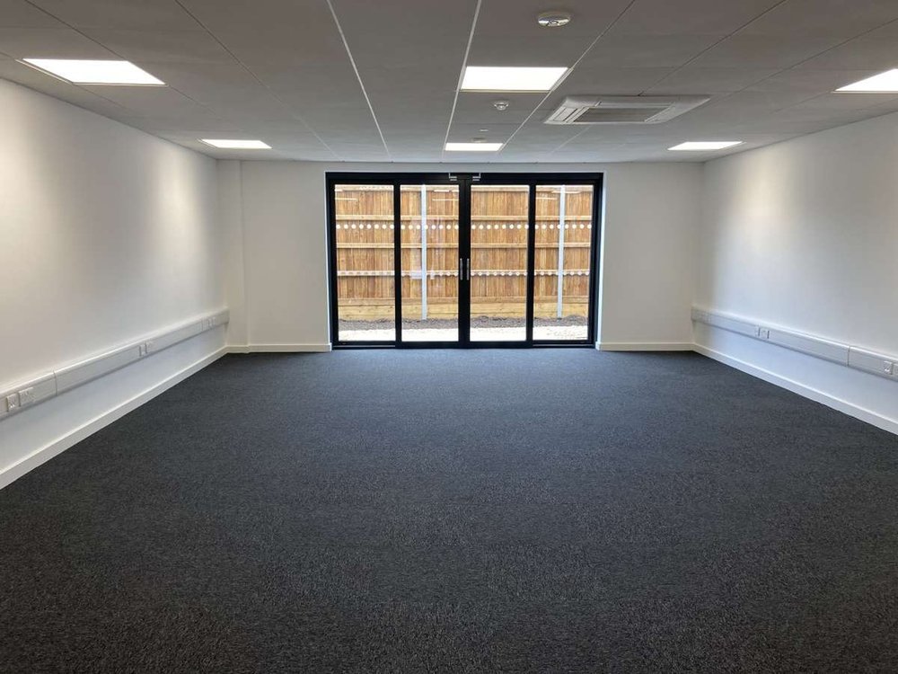 Office in Romsey - photo 3