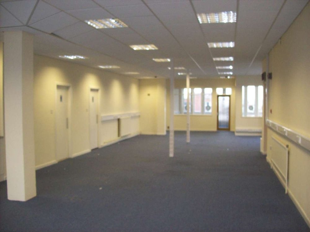 Office in Kilmarnock - photo 2