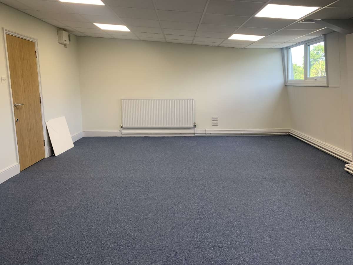 Office in Cambridge - photo 2