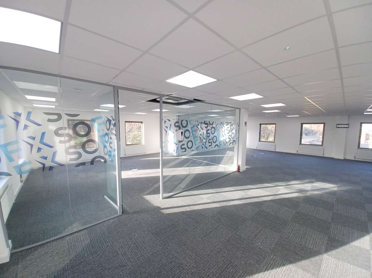 Office in Southampton - photo 3