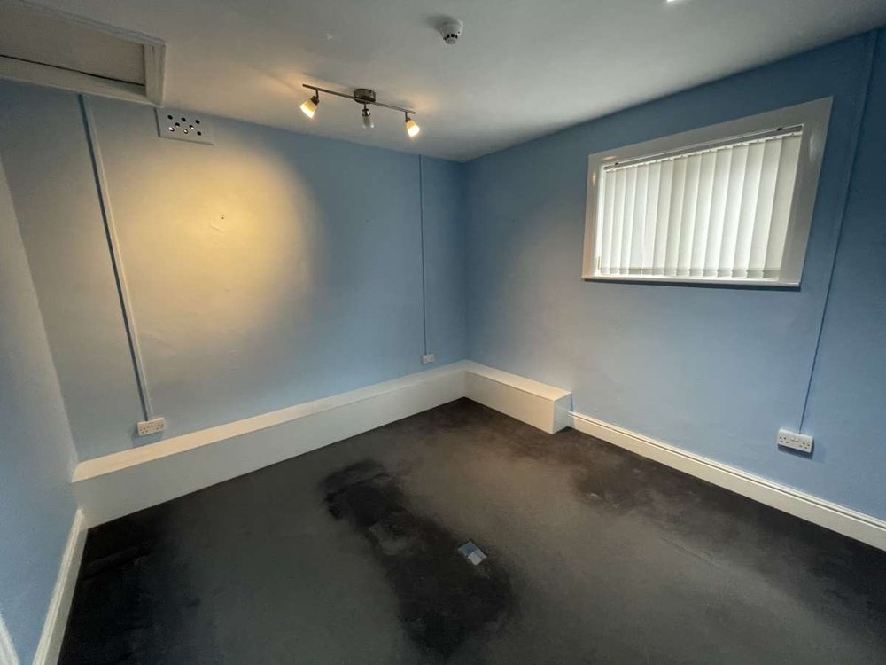 Office in Chesterfield - photo 4