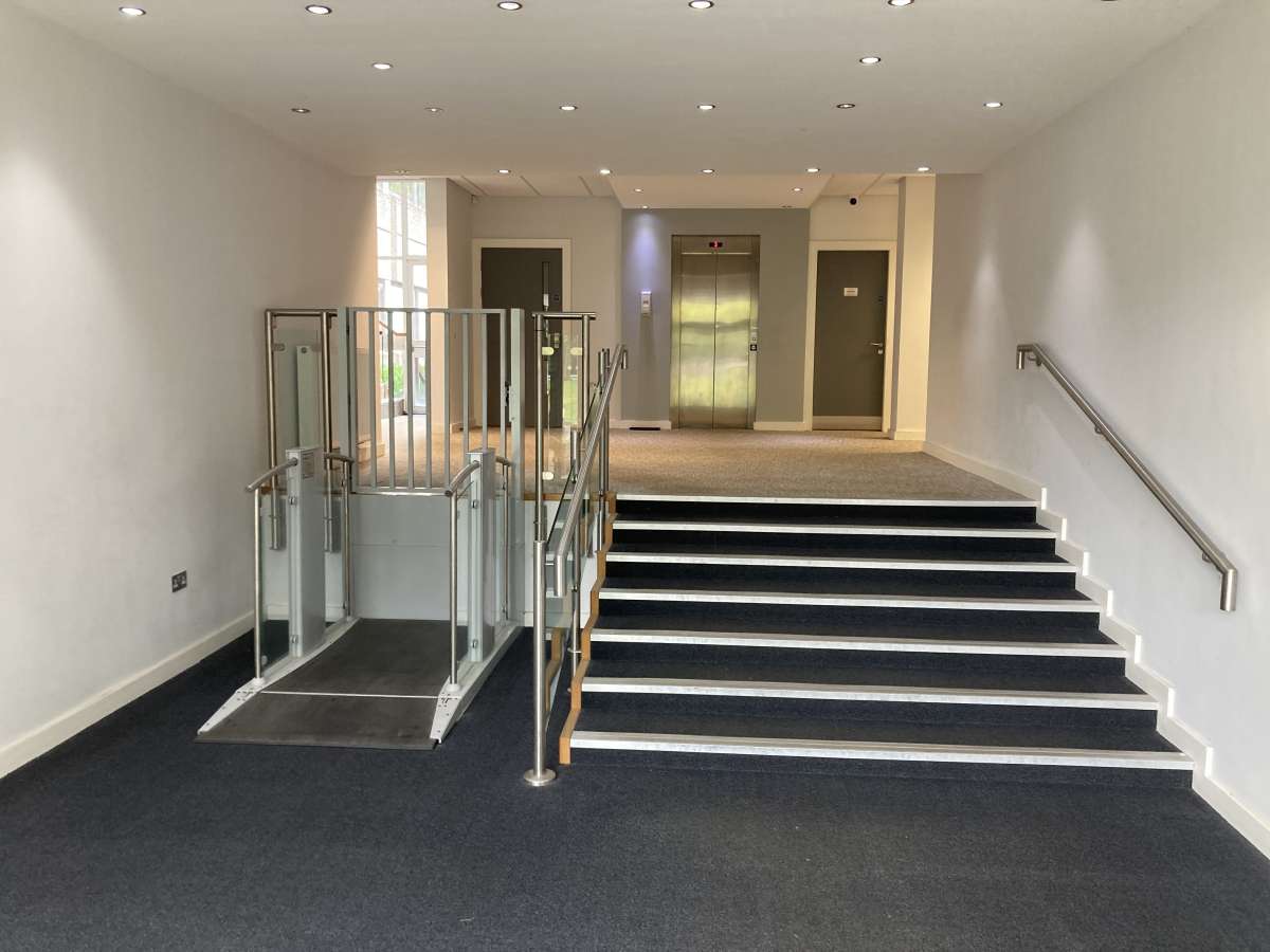 Office in Irvine - photo 2